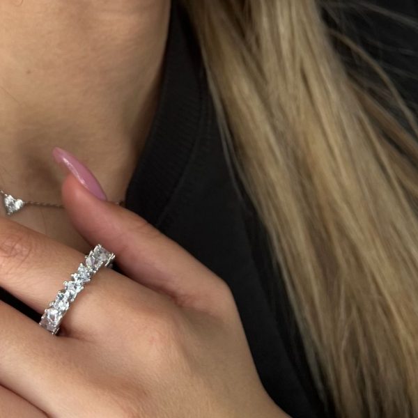 43bc9d52-339c-4d54-87df-93d92273ff58